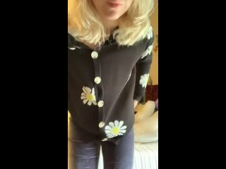 she's too cute for porn.. | cutie shows herself 18 | [too cute for porn] i sparkle my small body for you